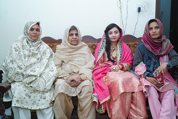 Noor-ul-ain & Ali Raza Nikah 00163