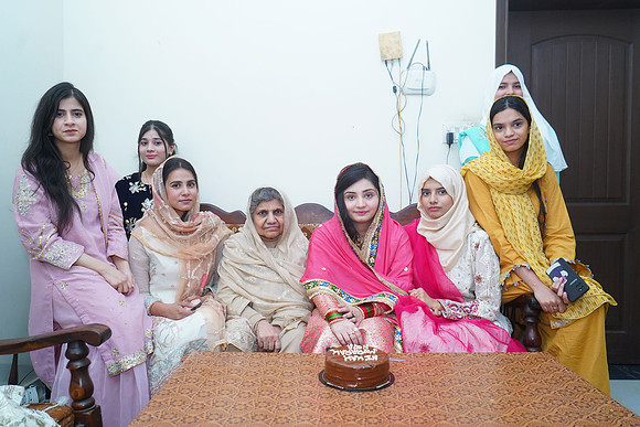 Noor-ul-ain & Ali Raza Nikah 00175