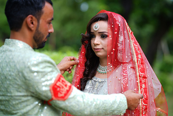 Uzma & Imran Nikah 00010
