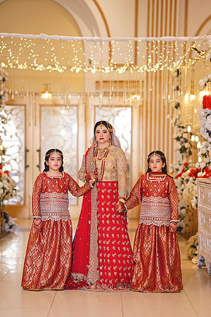 Saman & Zeeshan Barat 00183