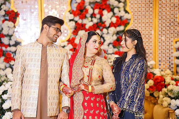 Saman & Zeeshan Barat 00223