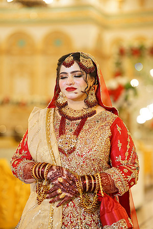 Shehnam & Talha Barat 00010