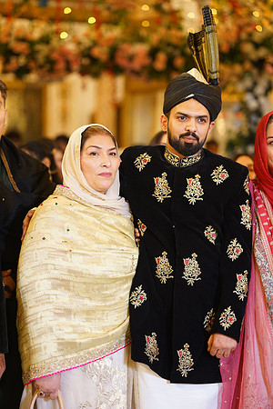 Shehnam & Talha Barat 00243