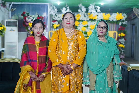 Usama & Nimra Mehndi 00036