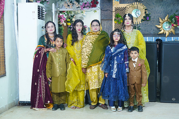 Usama & Nimra Mehndi 00052