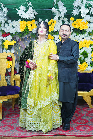 Usama & Nimra Mehndi 00076