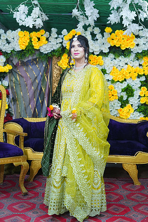 Usama & Nimra Mehndi 00080