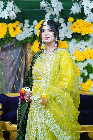 Usama & Nimra Mehndi 00081