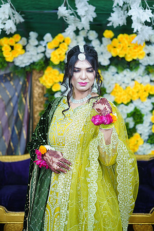 Usama & Nimra Mehndi 00085
