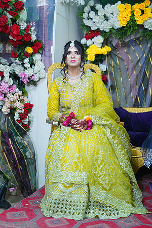 Usama & Nimra Mehndi 00088