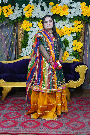 Usama & Nimra Mehndi 00149