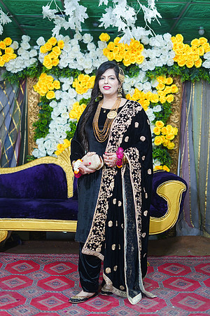 Usama & Nimra Mehndi 00177