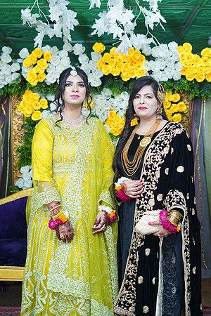 Usama & Nimra Mehndi 00175