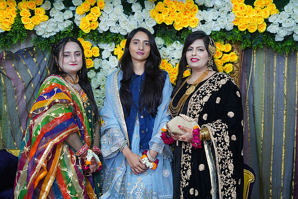 Usama & Nimra Mehndi 00203