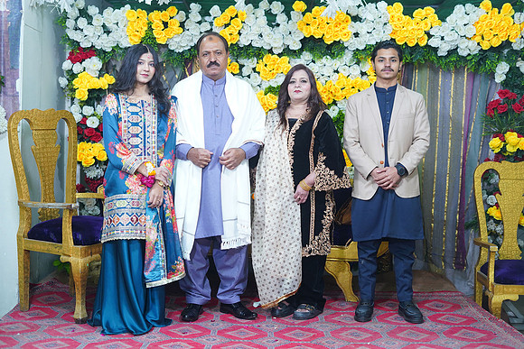 Usama & Nimra Mehndi 00207