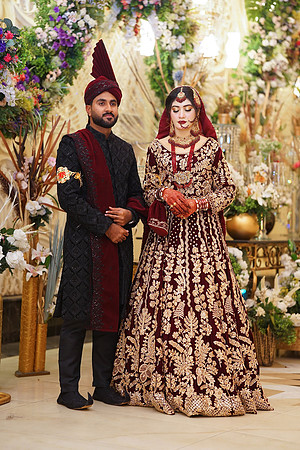 Usama & Nimra Barat 00025