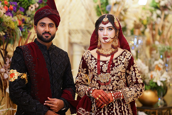 Usama & Nimra Barat 00028