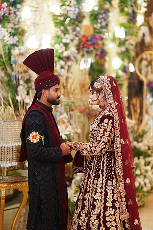 Usama & Nimra Barat 00030