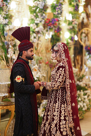 Usama & Nimra Barat 00029