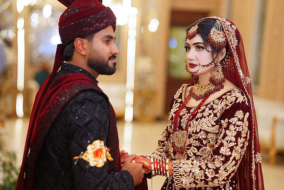 Usama & Nimra Barat 00031