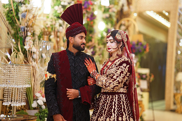 Usama & Nimra Barat 00042