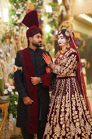 Usama & Nimra Barat 00041
