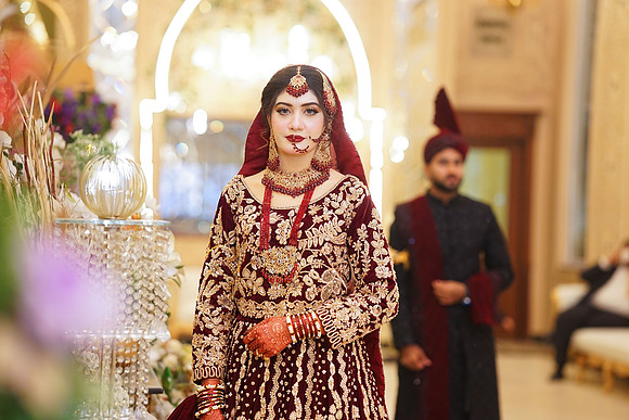 Usama & Nimra Barat 00050