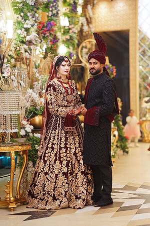 Usama & Nimra Barat 00054