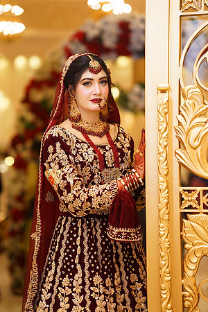 Usama & Nimra Barat 00057