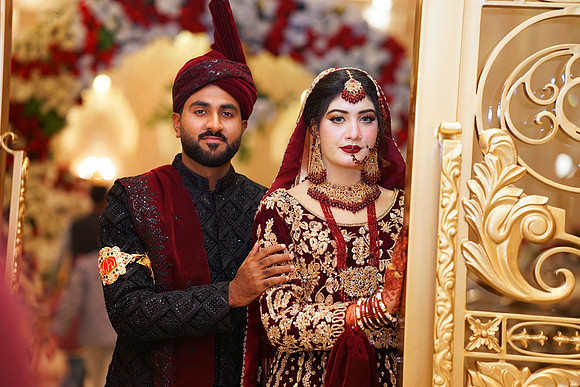 Usama & Nimra Barat 00062
