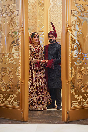 Usama & Nimra Barat 00069