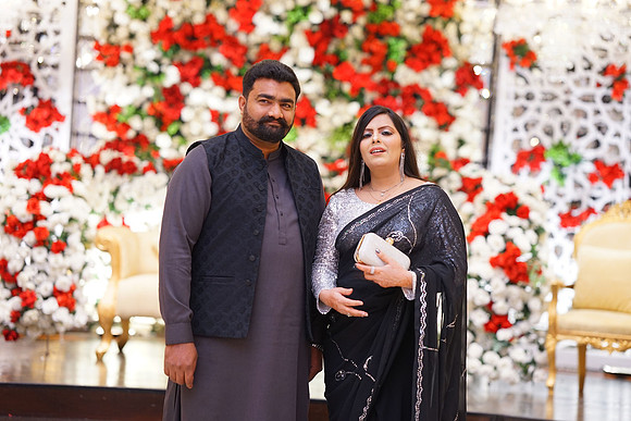 Usama & Nimra Barat 00097