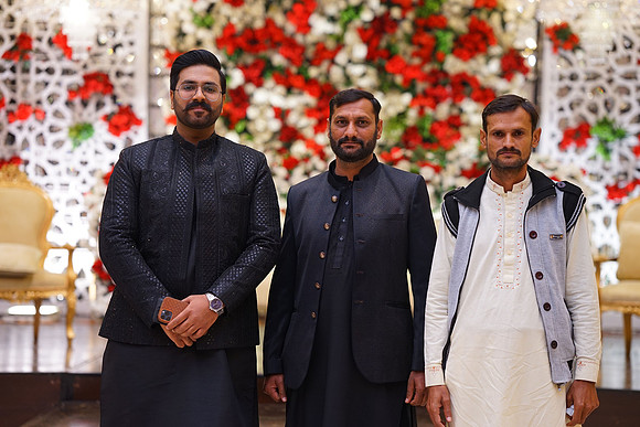 Usama & Nimra Barat 00113