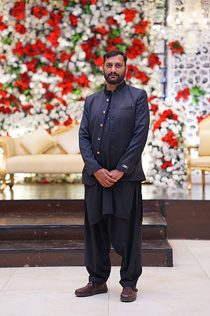Usama & Nimra Barat 00118