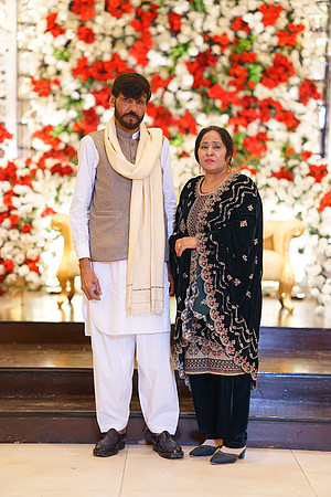 Usama & Nimra Barat 00133