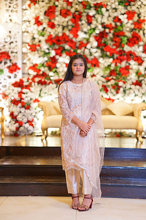 Usama & Nimra Barat 00164