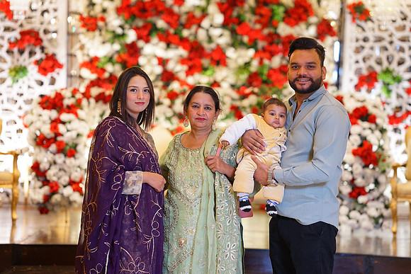 Usama & Nimra Barat 00169