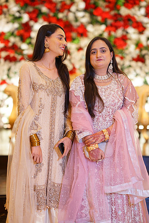 Usama & Nimra Barat 00183