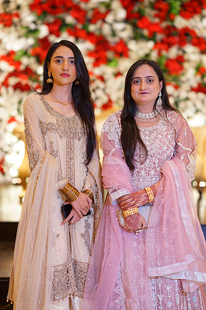 Usama & Nimra Barat 00185