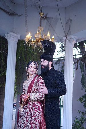 Mubasser & Nimra Barat 00064