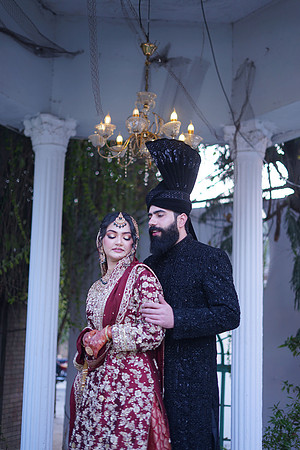 Mubasser & Nimra Barat 00065