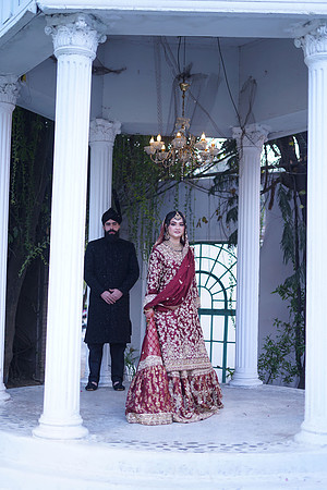 Mubasser & Nimra Barat 00066