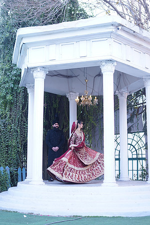 Mubasser & Nimra Barat 00071