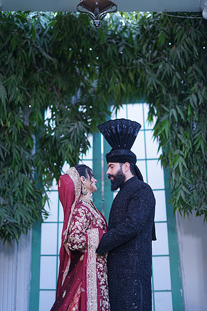 Mubasser & Nimra Barat 00080