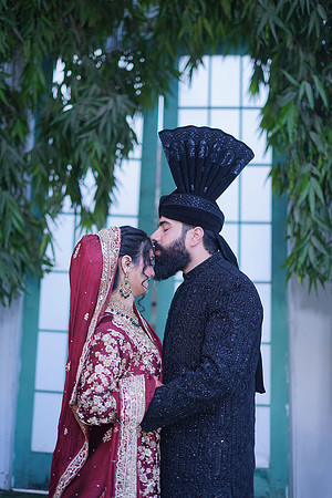 Mubasser & Nimra Barat 00082