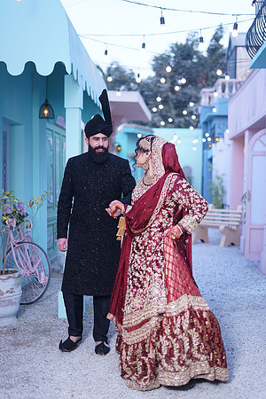 Mubasser & Nimra Barat 00137