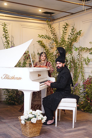 Mubasser & Nimra Barat 00192