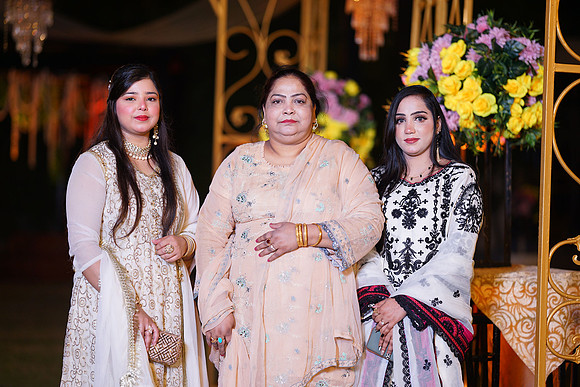 Ammara & Azeem Mehndi 00153