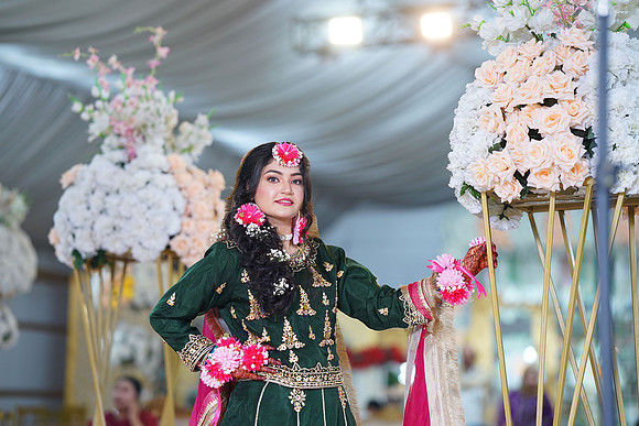 Mubasser & Nimra Mehndi 00045