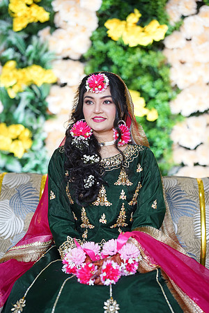 Mubasser & Nimra Mehndi 00135